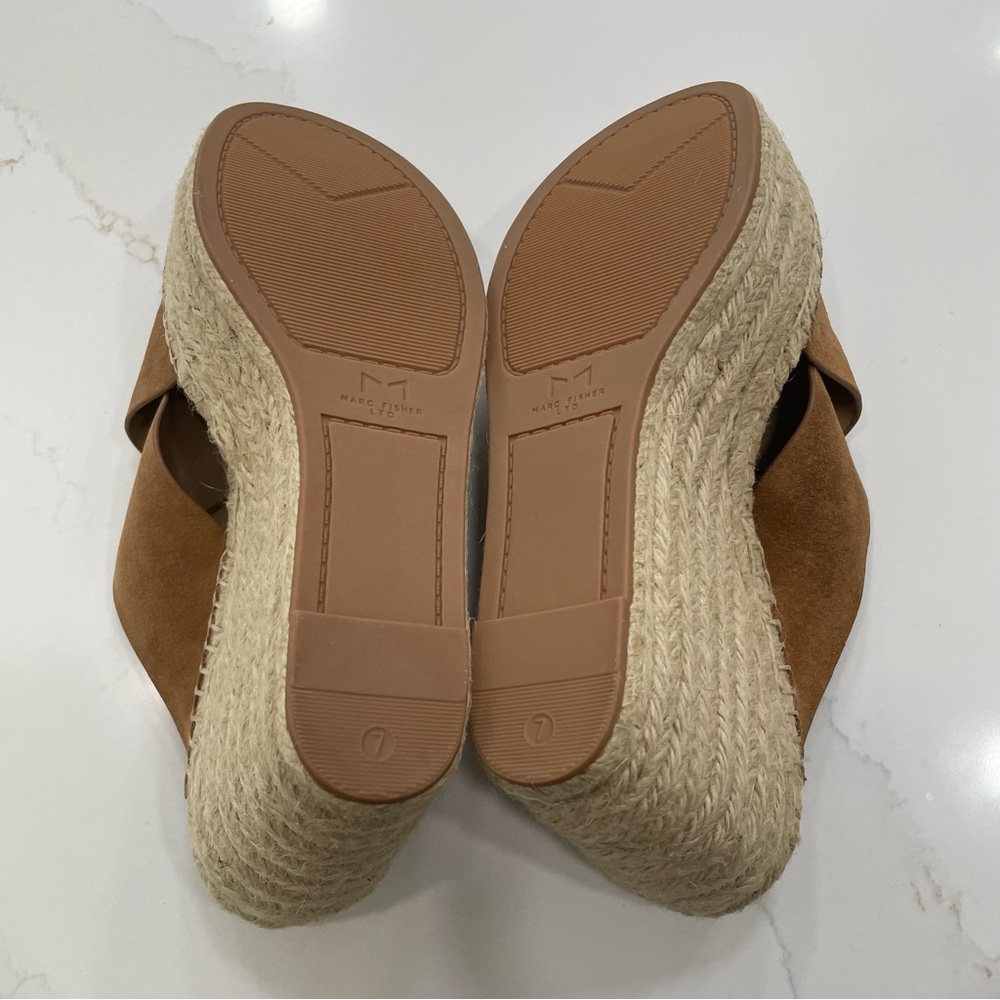 Marc Fisher Aden Platform Wedge Sandal - Picture 10 of 14